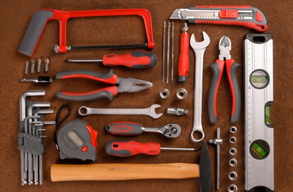 How to clean old hand tools